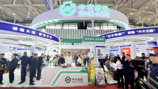 科技創(chuàng)新“出圈”，服務(wù)創(chuàng)新“獲贊” ，中農(nóng)控股參展25屆磷復(fù)肥產(chǎn)銷會(huì)“引爆”關(guān)注